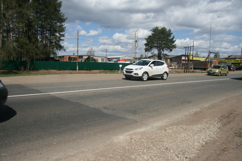В Кирове приняли первую отремонтированную в этом году дорогу: специалисты утверждают, что она идеальна  (видео, фото)