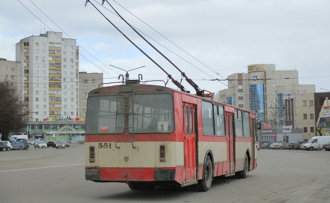 В Кирове 2 октября ограничат движение по улице Карла Маркса