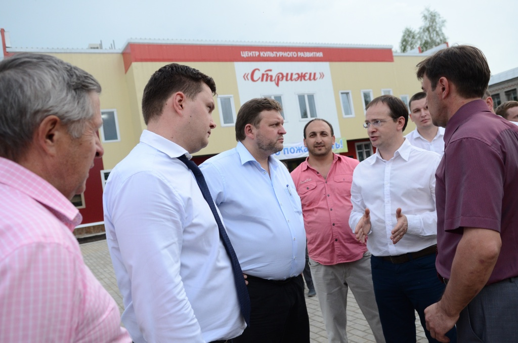 Приключения министра в Кирове. «Аll inclusive»