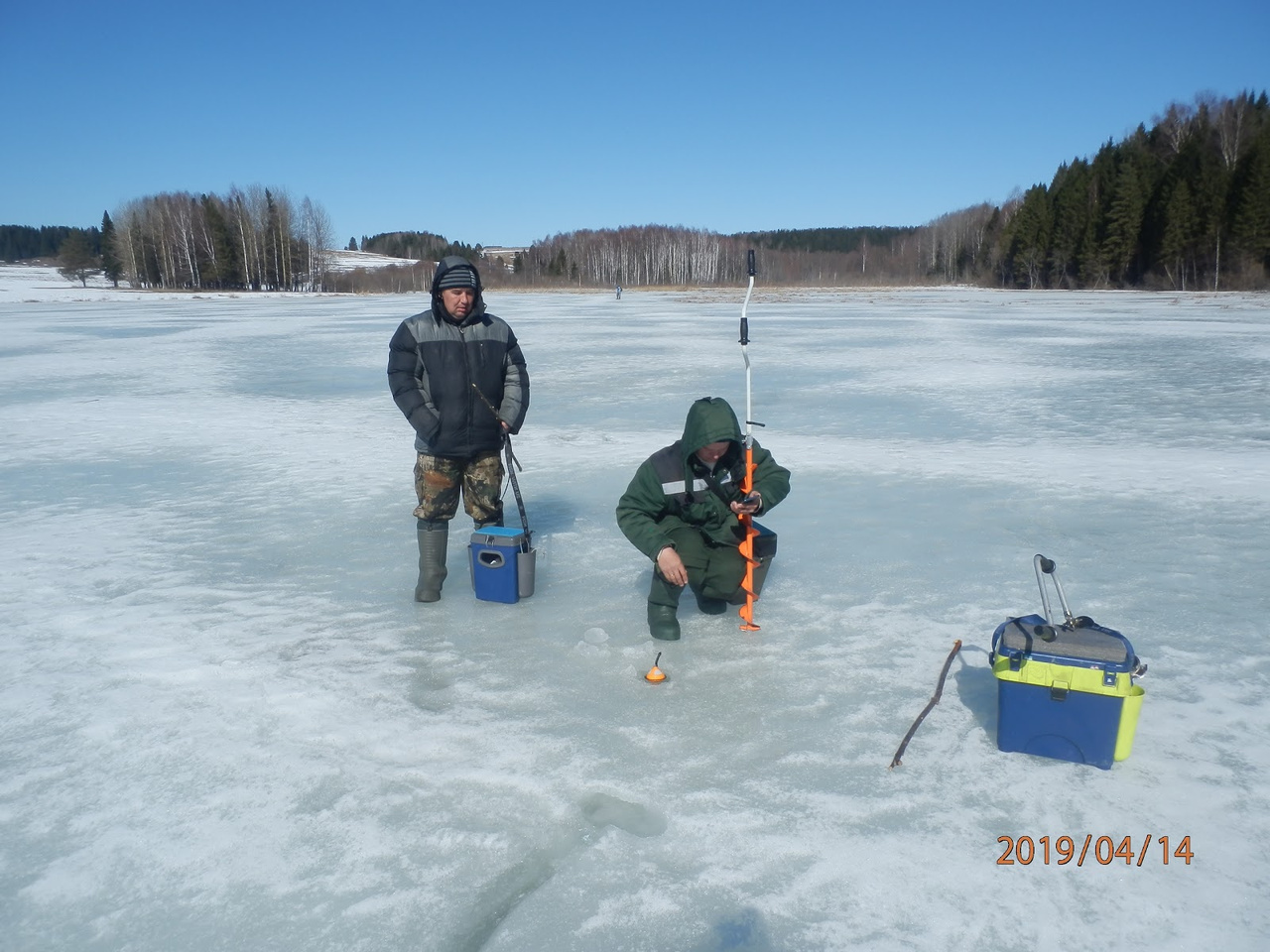 В поисках рыбы и надёжного льда. Еженедельный отчёт с кировских водоёмов