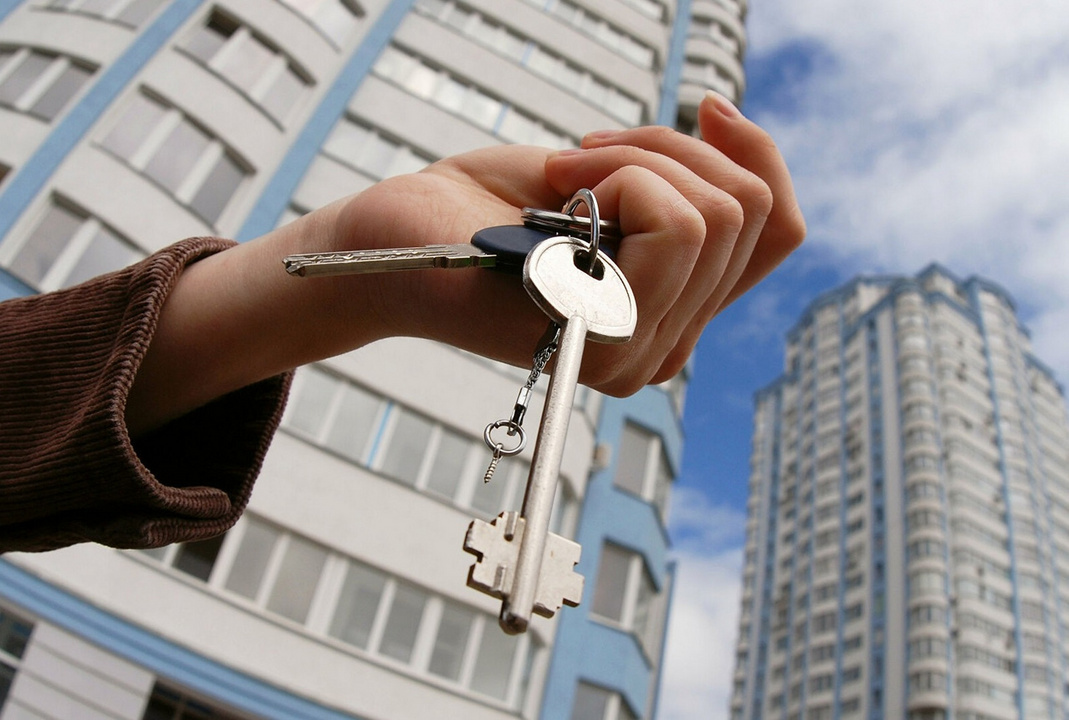 Ключи от квартиры. Квартира ключи. Недвижимость ипотека. Получили ключи от квартиры.