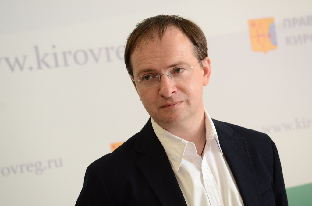 Приключения министра в Кирове. «Аll inclusive»