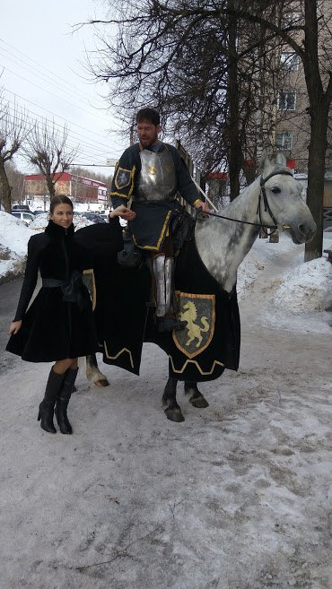 Кировчанки дождались рыцаря на белом коне (ФОТО)