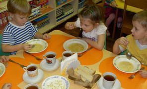 Горячее питание в детском саду