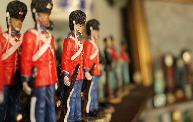 Оловянные солдатики и миниатюры