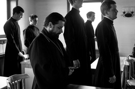 Зачем юристы и маркетологи идут учиться на священников. Репортаж из Вятского духовного училища