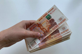 Работники банков спасли от мошенников двух кировских пенсионерок