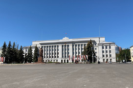 Губернатор наградил лучших деятелей культуры Кировской области