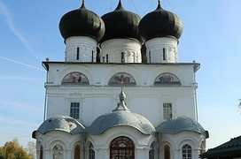 Успенский собор в Кирове запустил канал в мессенджере МАКС
