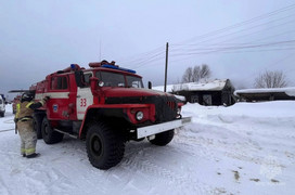 В Афанасьевском округе из-за дымохода загорелся трехквартирный дом