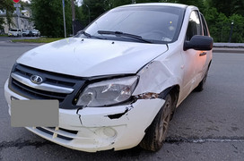 В Кирове в аварии пострадала пассажирка «Лады Гранты»