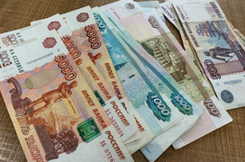 Полицейские Кирова задержали двух курьеров мошенников