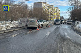 В Кирове водитель «Форда» скрылся после аварии с пострадавшим