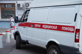 В Кирово-Чепецке рабочий упал с лестницы и получил тяжёлые травмы