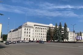 Путин присвоил почетные звания двум кировчанам