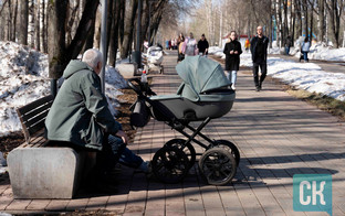 Разбор закона о зарплате для бабушек в Кировской области. Как это будет работать?