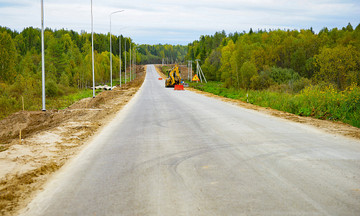 В Подосиновском округе строят асфальтированную дорогу