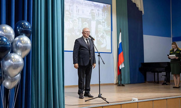 Александр Соколов призвал школьников Кирова продолжать мечтать