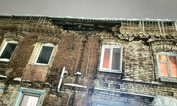 В Яранске вновь обрушилась крыша здания