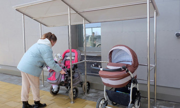 В Кировской области 650 молодых мам получают региональную «зарплату»