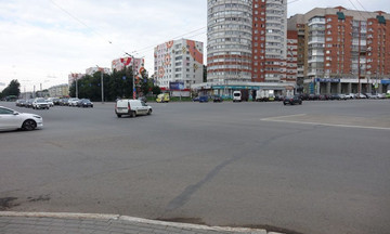 В Кирове приняли решения по организации движения в районе Комсомольской