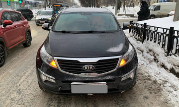 В Кирове бесправник на «Спортейдже» сбил девушку