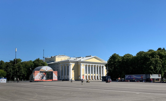 Кировский драмтеатр пополнили новые артисты