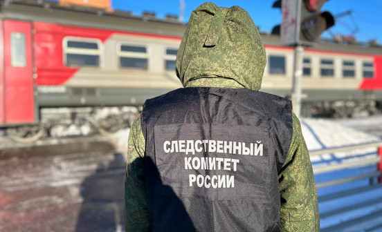 В Кирове мужчину сбил с ног вихрь