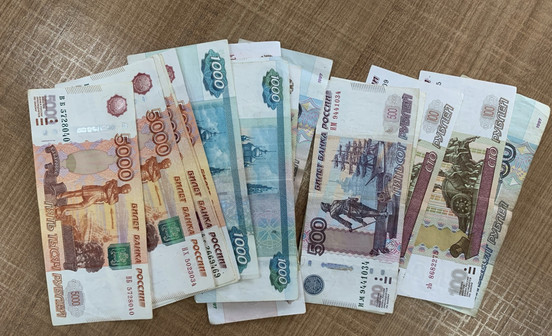 Кировчанка отдала мошенникам почти 9,8 млн рублей