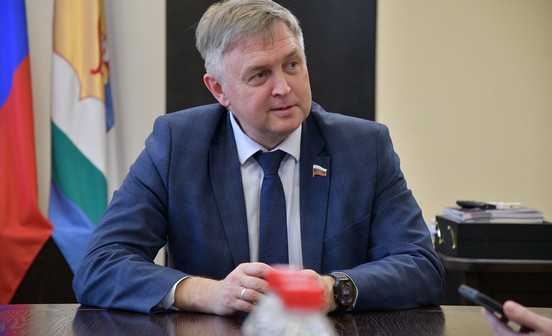 Роман Береснев: «Кажется, что в Заксобрании нет интриги в принятии решений. А она есть»