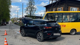 В Яранске школьный автобус попал в ДТП