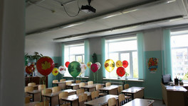 В Госдуме предложили бесплатно кормить старшеклассников из малообеспеченных семей