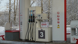 За год бензин в Кировской области подорожал на 7 %