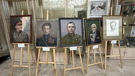 Работы кировских художников показали в Москве
