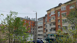 МЧС предупреждает: как защитить детей от падения из окон