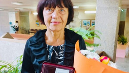 Педагога из Верхошижемского района наградили «За верность профессии»