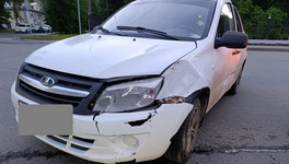 В Кирове в аварии пострадала пассажирка «Лады Гранты»