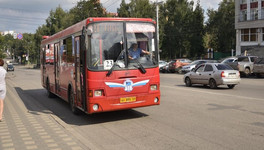 В Кирове автобусы изменят маршруты из-за коммунальных раскопок