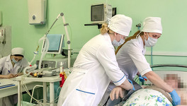 От поступления до операции - 20 минут: в Кирове показали, как спасают от инфаркта