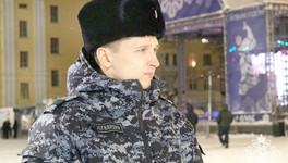 В кировском магазине задержали мужчину, прятавшего в рукаве бутылку водки