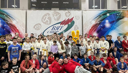 Олимпийские чемпионы встретились с кировскими школьниками