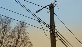 На сетях наружного освещения в Кирове обнаружили новые дефекты