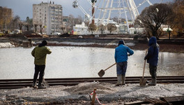 Подрядчику вновь поручили увеличить количество работников в парке имени Кирова