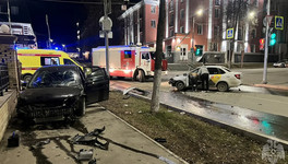 В Кирове жёстко столкнулись две машины