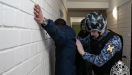 В Кирове росгвардейцы задержали мужчину, пытавшегося украсть банку кофе