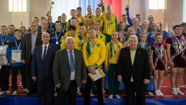 Кировские акробаты стали третьими в России