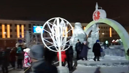 Кировчане жалуются на отсутствие праздничного освещения на Театральной площади