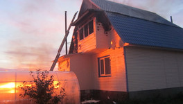 Кировчанин избил тёщу и поджёг её дом