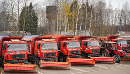 В Кировской области подготовили 579 единиц техники для уборки зимних дорог В Кировской области подготовили 579 единиц техники для уборки зимних дорог