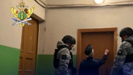 В Кирове судебные приставы выселили мать и сына из квартиры за долги по кредиту